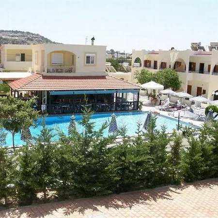 Chrysanthi & Apartment *